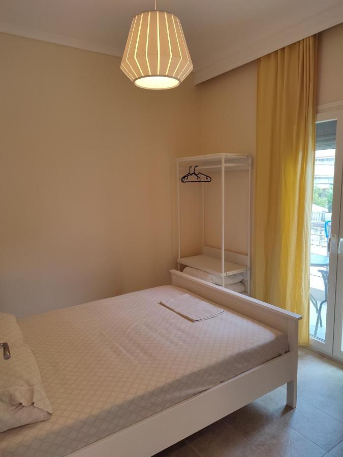 Estrella Rooms Nea Kallikrateia 外观 照片