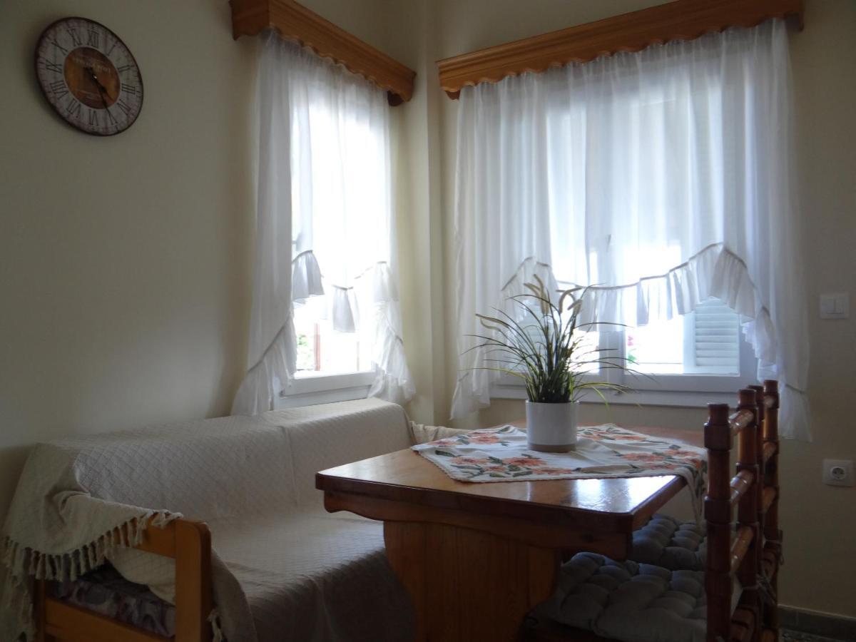 Estrella Rooms Nea Kallikrateia 外观 照片